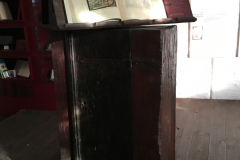 Lesepult-Gotthardtkirche-12